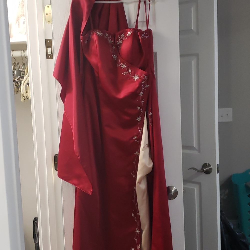 Bridesmaid/prom/Formal gown